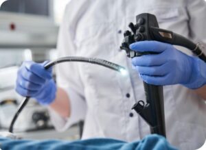 O preparo para endoscopia e colonoscopia é uma etapa essencial para garantir exames seguros, eficazes e capazes de fornecer informações precisas sobre a saúde digestiva.